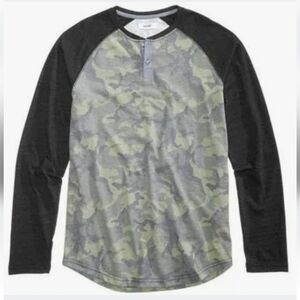 NWT Univibe Mens Camo Pattern-Blocked Arm Henley Lightweight Shirt Sz. L